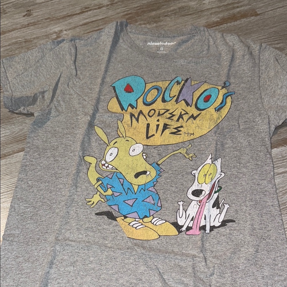 Nickelodeon Gray Short Sleeve Tee with Cartoon Design